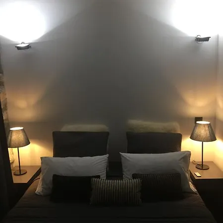 La Des Halles Bed & Breakfast